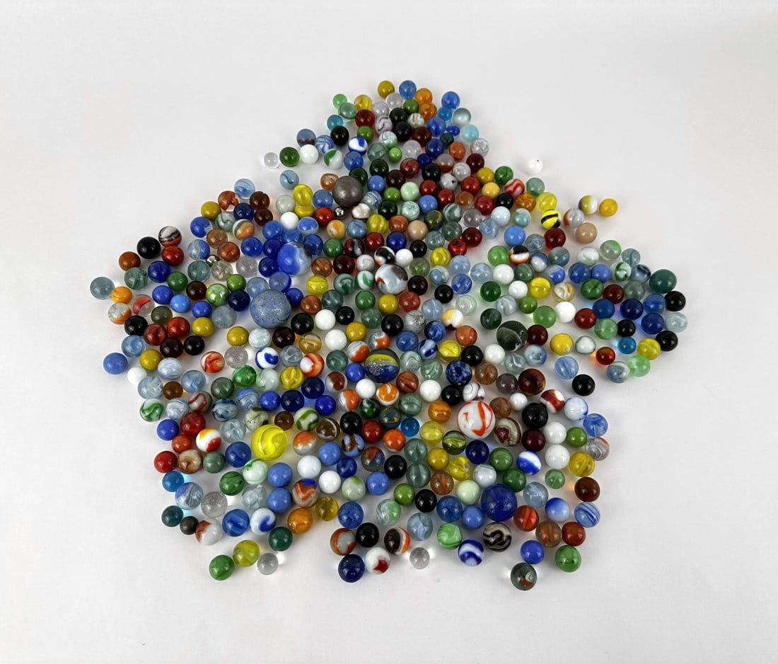 Collection of Antique Marbles: Largest marbles measure 1" in diameter