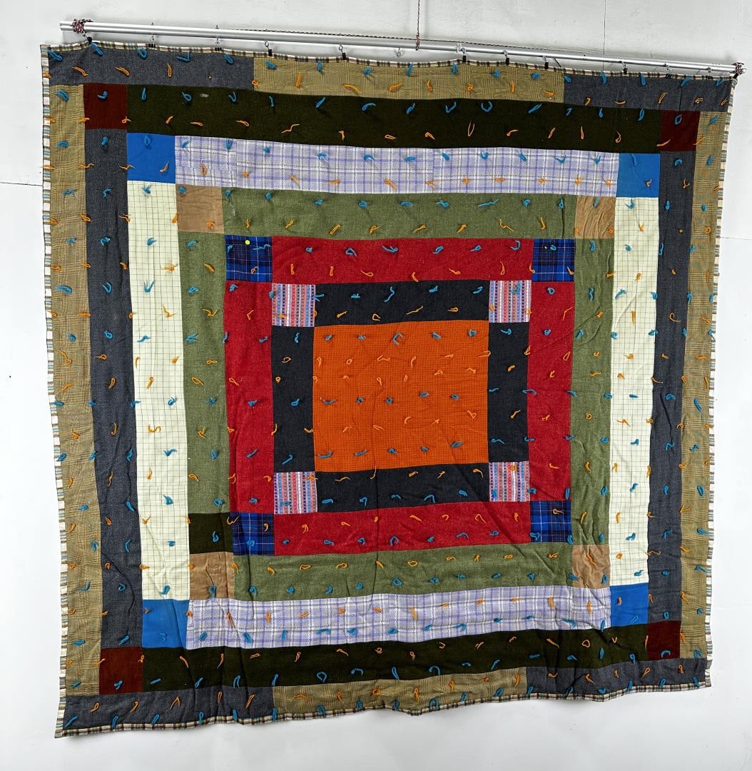 American Log Cabin Barn Raising Quilt (1 of 3)