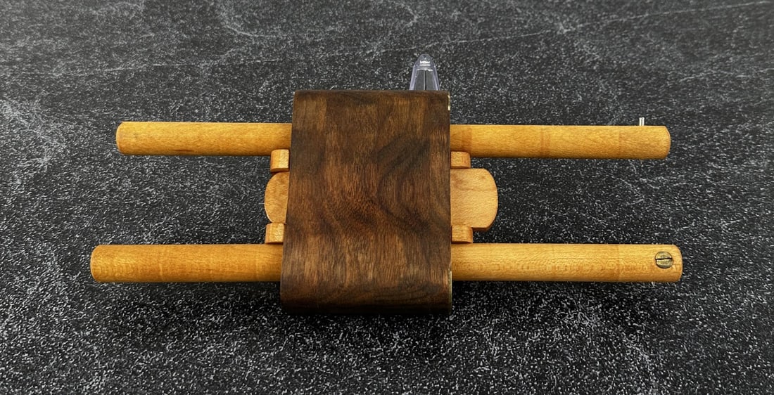 Double Beam Marking Gauge: 9" long.