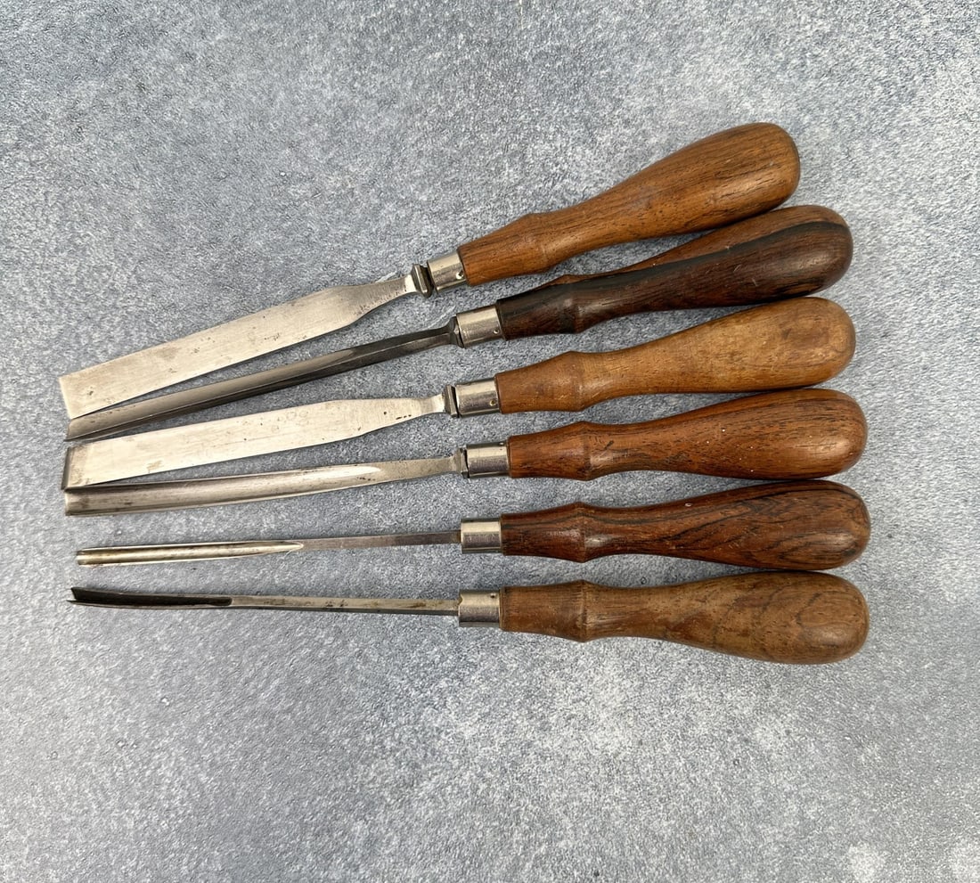 Rosewood Handled Wood Chisels: Nice grouping.