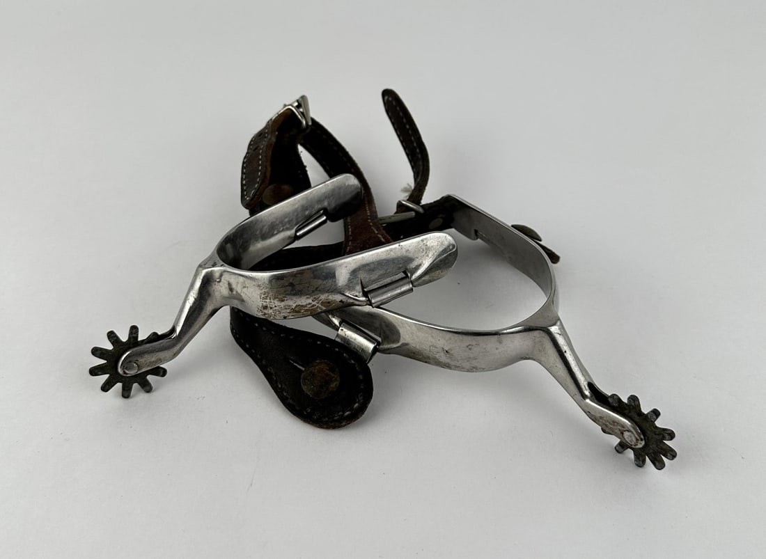 Montana Ranch Used Cowboy Spurs: Nice set.