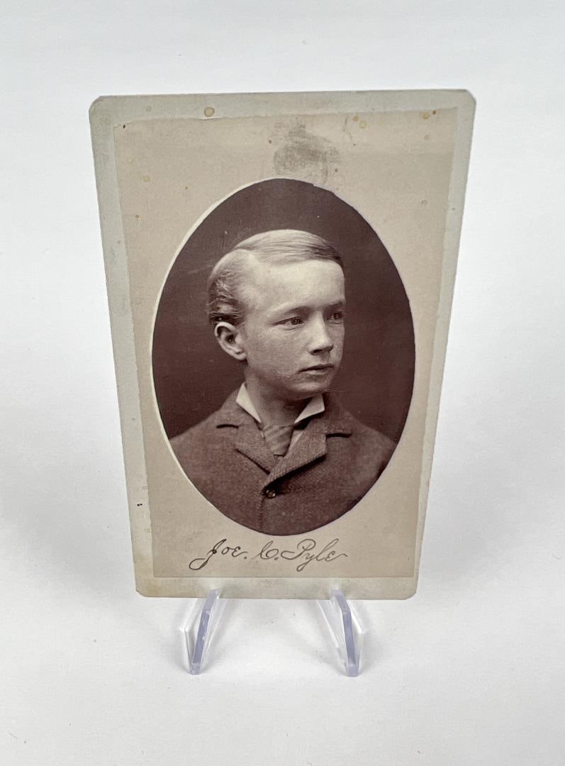 Joe C Pyle CDV Photo Helena Montana Territory: 4" by 2 1/2". When Joseph Clinton Pyle was born on 24 August 1864, in Iowa, United States, his father, Jonathan Elliott Pyle, was 34 and his mother, Margaret Jane Walker, was 27. He married Helen Rulo