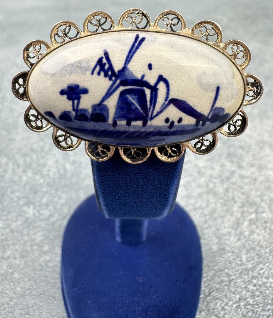 Dutch Delft Pottery .835 Silver Brooch (1 of 3)