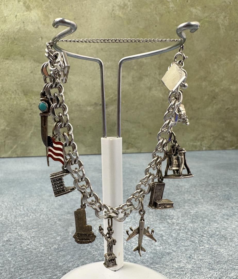 Beau Sterling Silver Charm Bracelet (1 of 5)