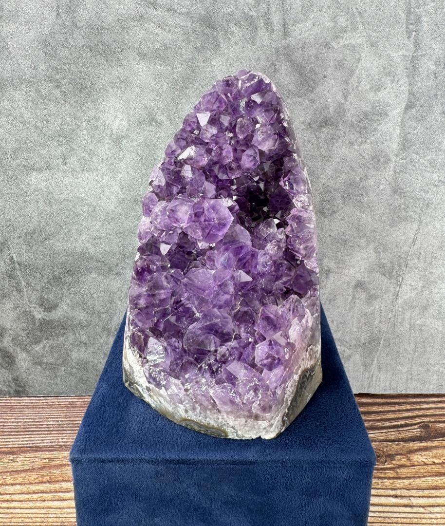 Brazilian Amethyst Geode (1 of 6)