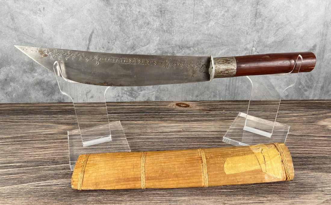 Vietnam War Parang Knife Dao Dha Sword: 18 1/8" long.