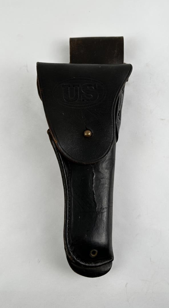 WW2 Colt 1911 Pistol Holster Boyt 1941: Nice example.