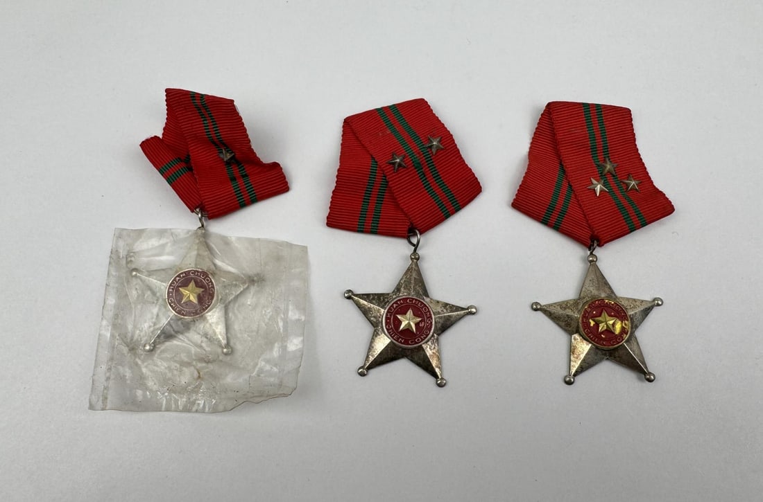 Vietnam War NVA Viet Cong Medals: Nice grouping.