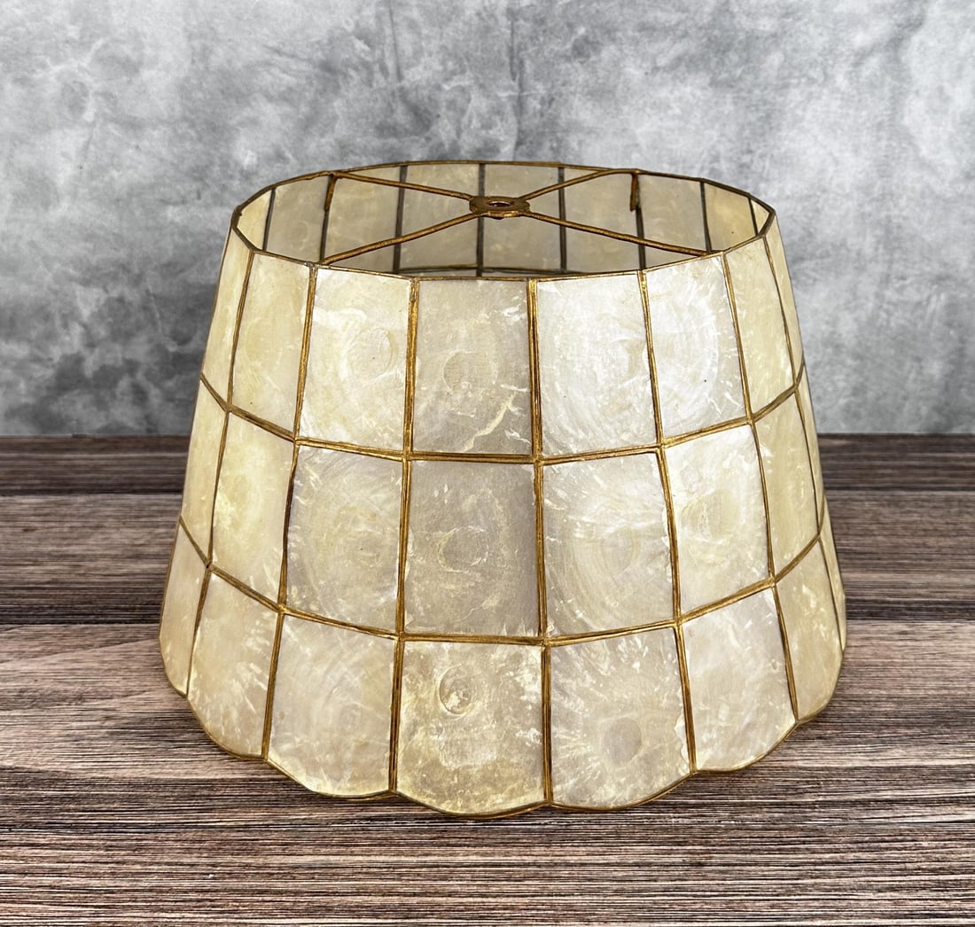 Capiz Shell Lamp Shade (1 of 4)