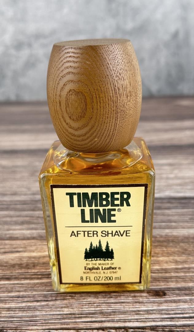 8oz Store Display Timber Line After Shave (1 of 5)