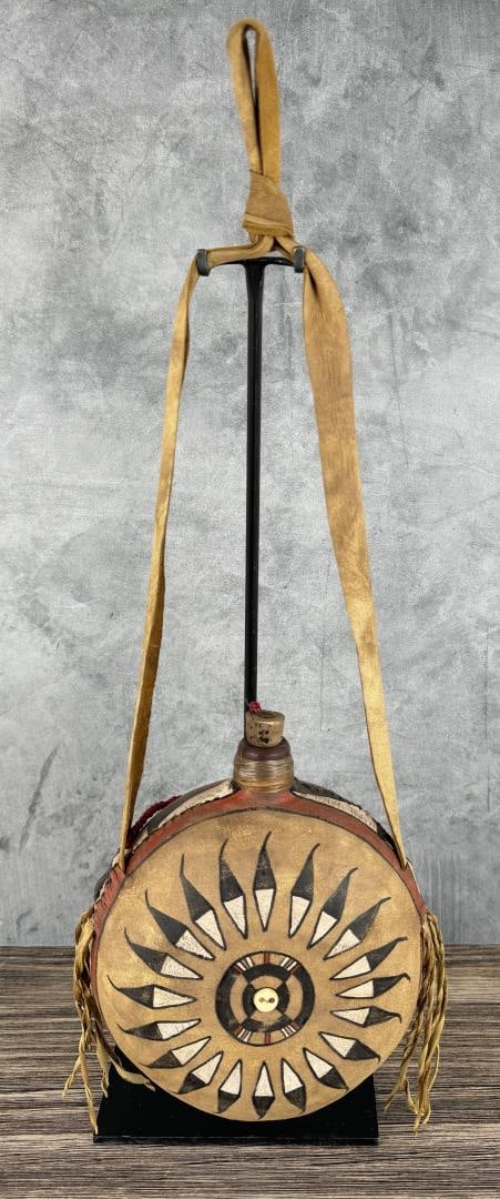 Parfleche Native American Indian Canteen (1 of 4)