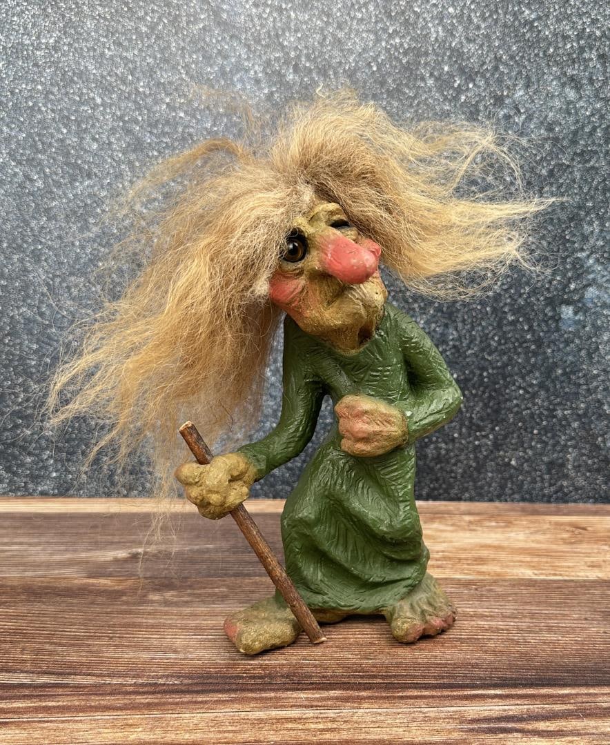 Nyform 113 Troll Witch Old Lady (1 of 4)