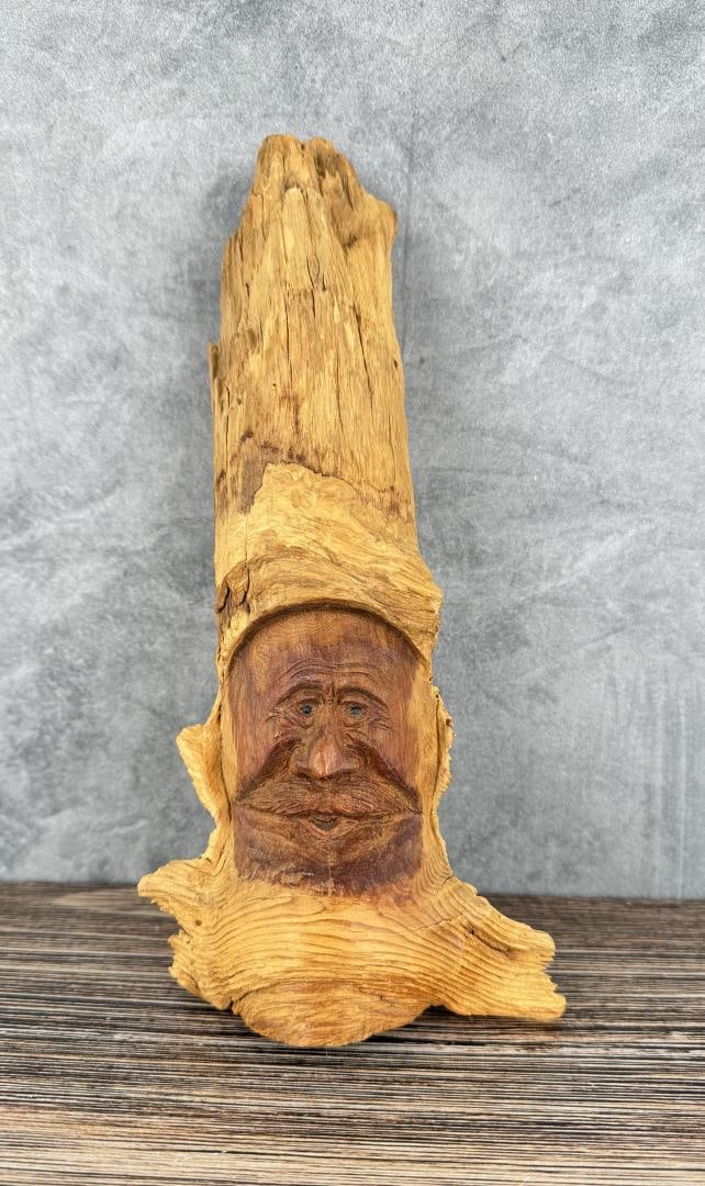 Norm Joyce Randall Oregon Cottonwood Carving: 10 1/2" long, 4 1/8" wide.