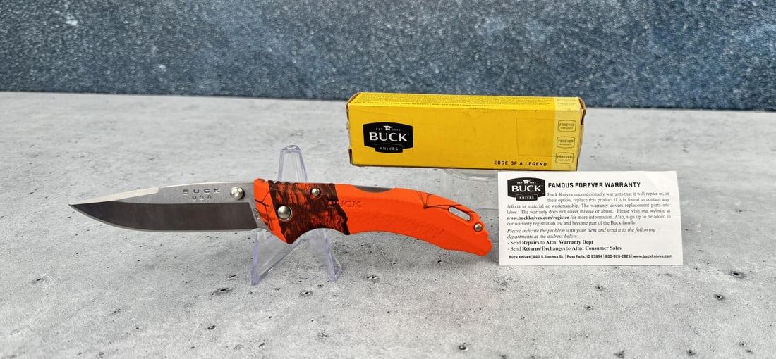 Buck Bantam 285 Mossy Oak Orange Camo Knife: New in box. 2015 date code.