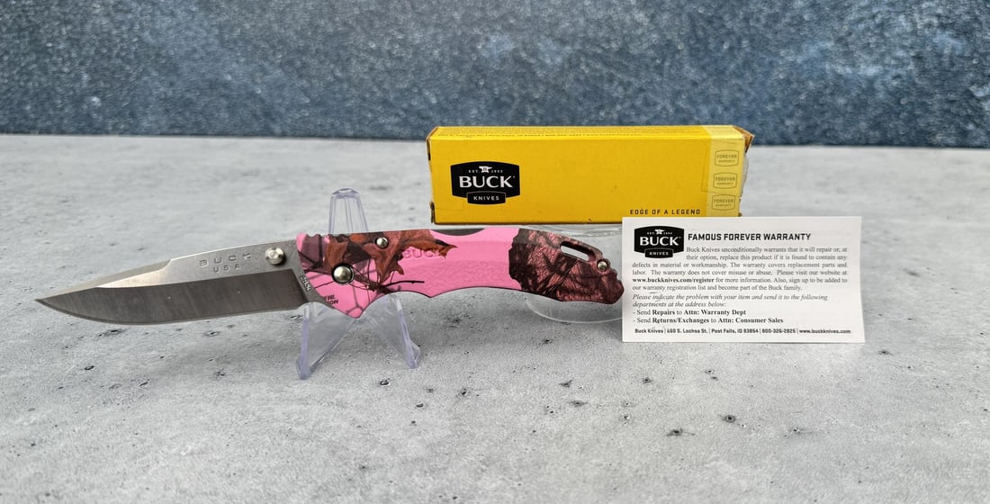 Buck 285 Bantam Pink Mossy Oak Camo Pocket Knife: New in box. 2015 date code.