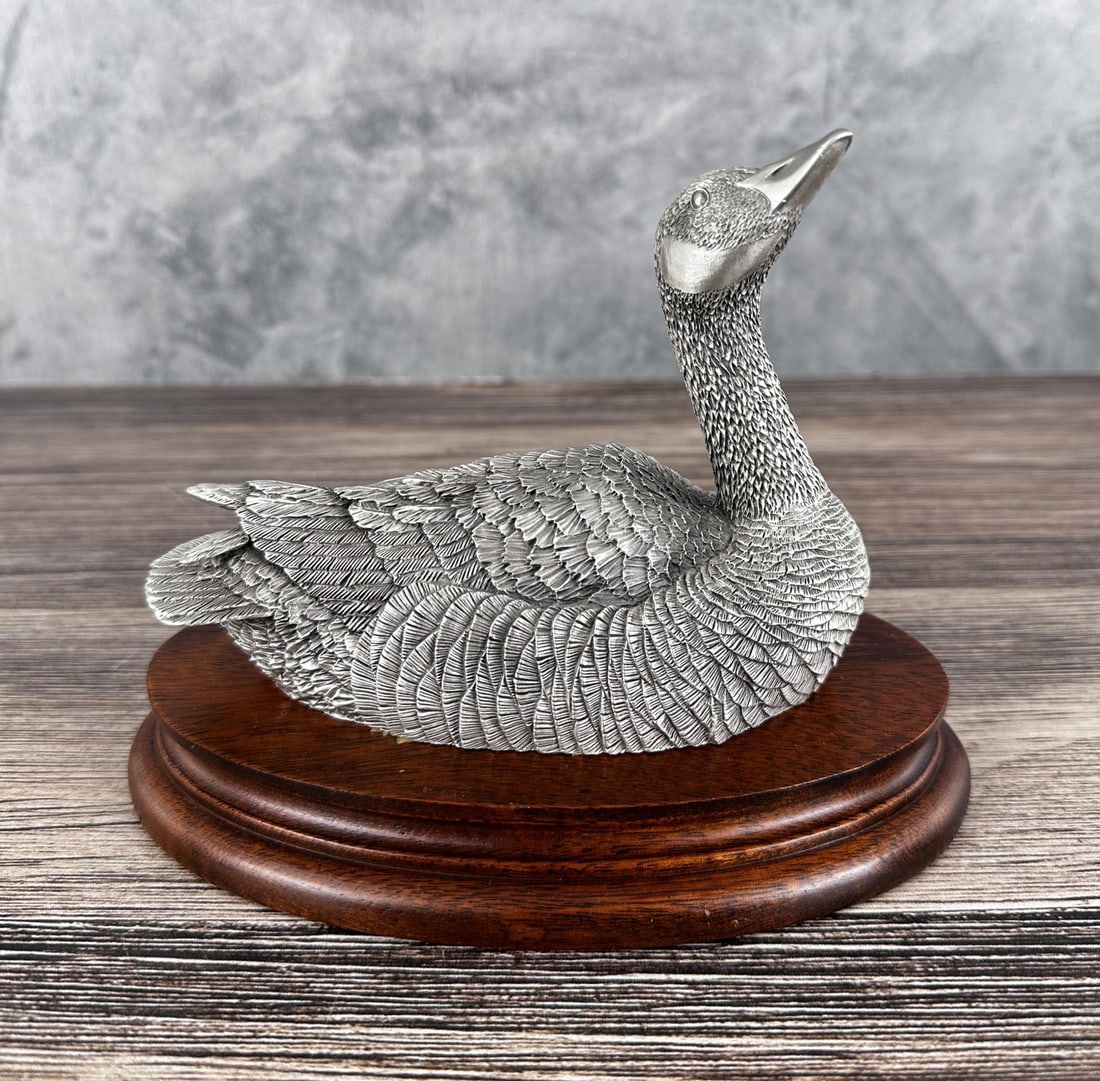 Robert K Davis Chilmark Pewter Canada Goose (1 of 6)