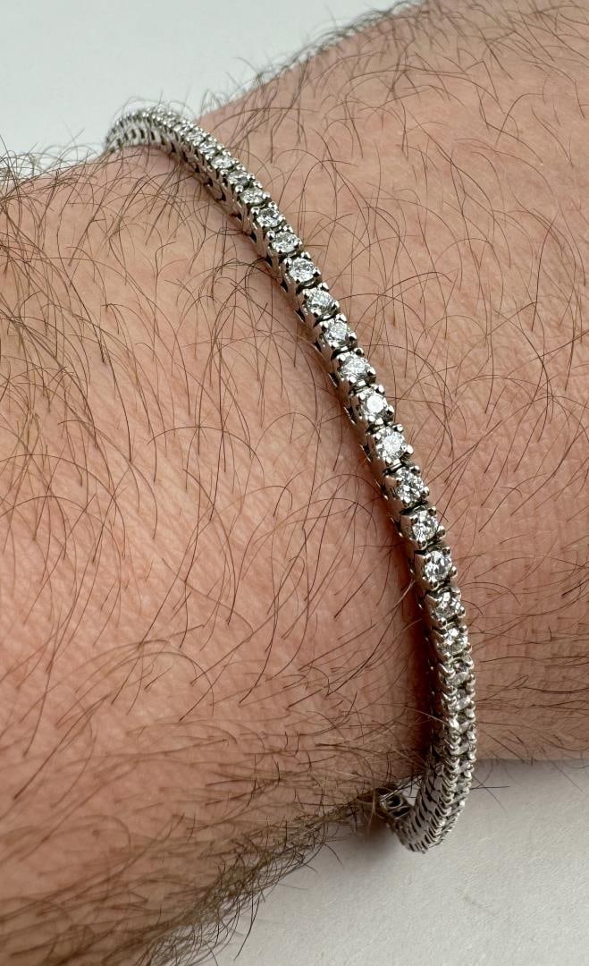 14k White Gold Diamond Tennis Bracelet (1 of 6)