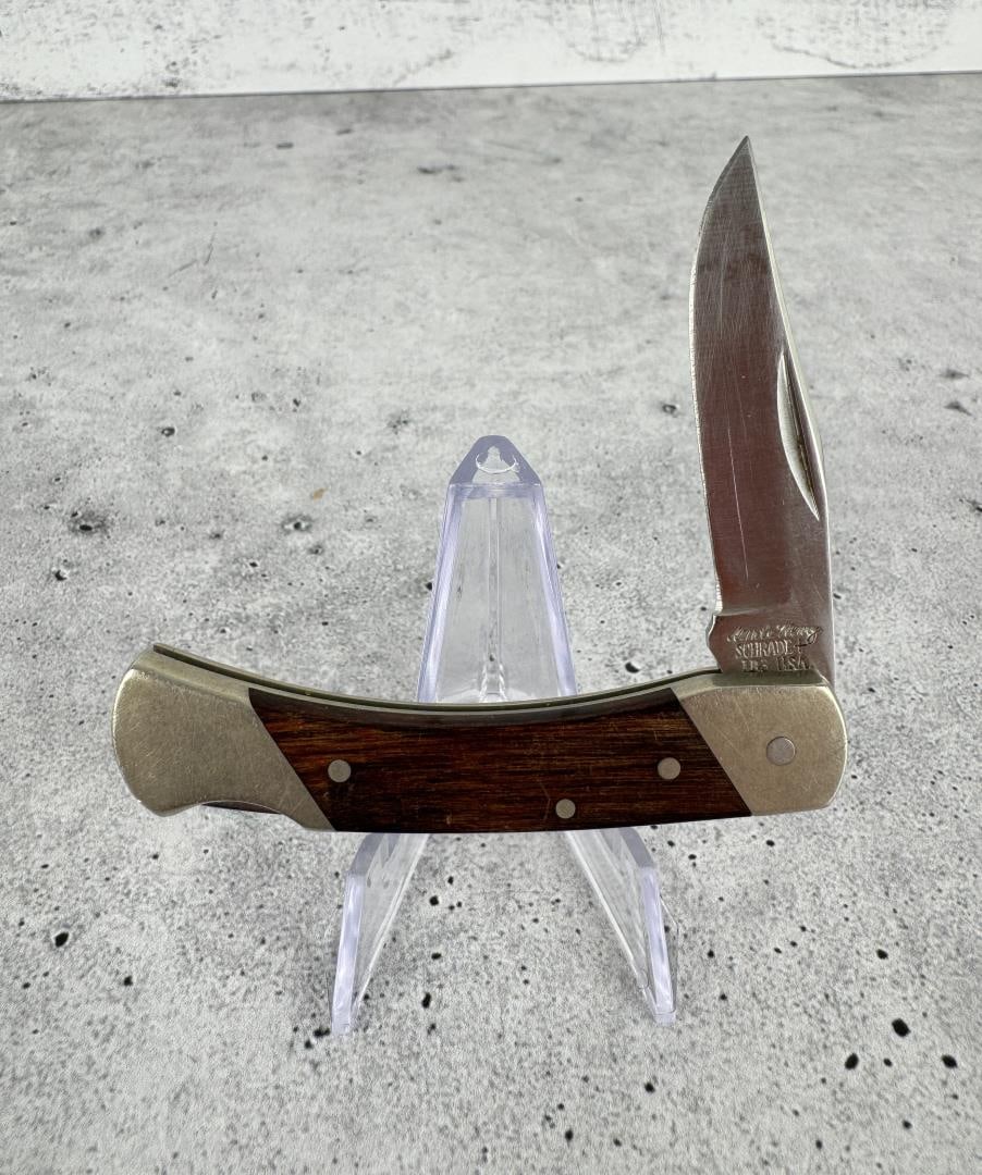 Uncle Henry Schrade LB3 Pocket Knife (1 of 4)