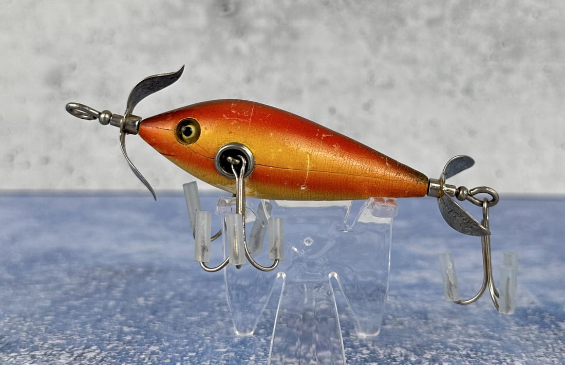 Heddon 100 Underwater Minnow Fishing Lure (1 of 6)