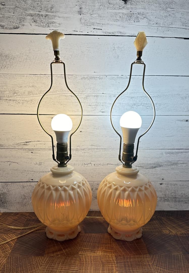 Aladdin Alacite Glass Table Lamps (1 of 8)