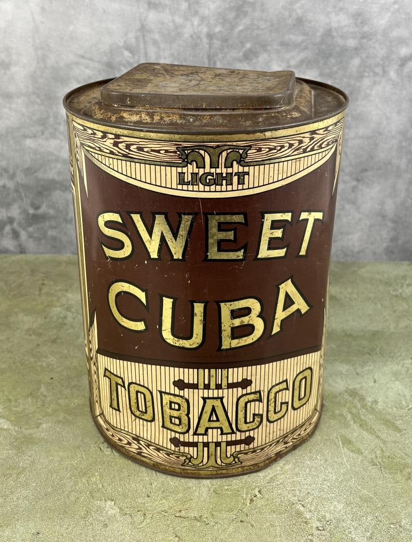Sweet Cuba Light Tobacco Tin: Nice example.