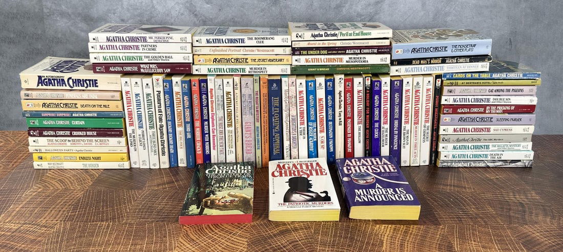 Collection of Agatha Christie Paperback Novels (1 of 13)