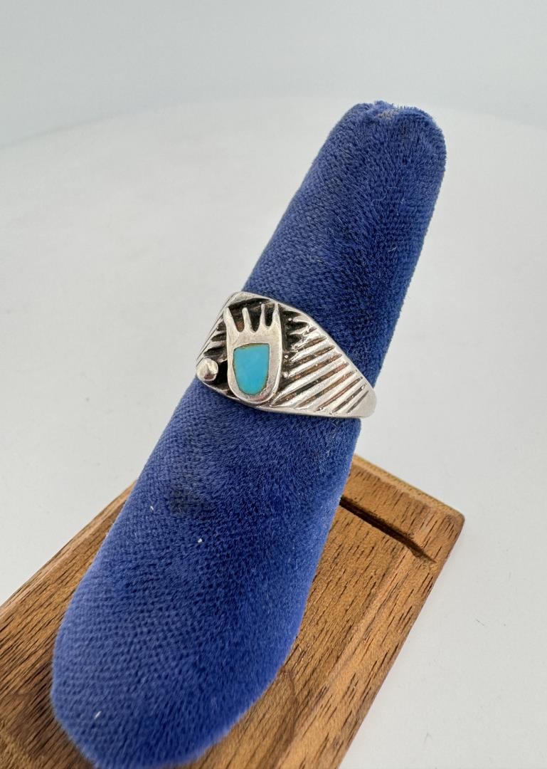 Zuni Inlaid Bear Paw Sterling Silver Ring (1 of 3)