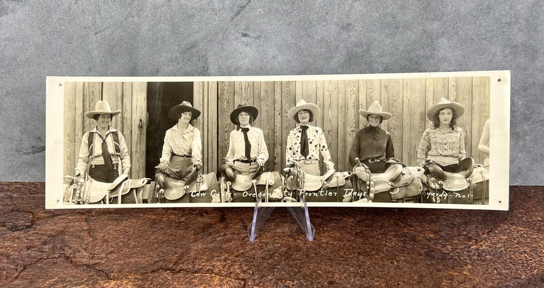 Cowgirls Oregon City Frontier Days Photo (1 of 4)
