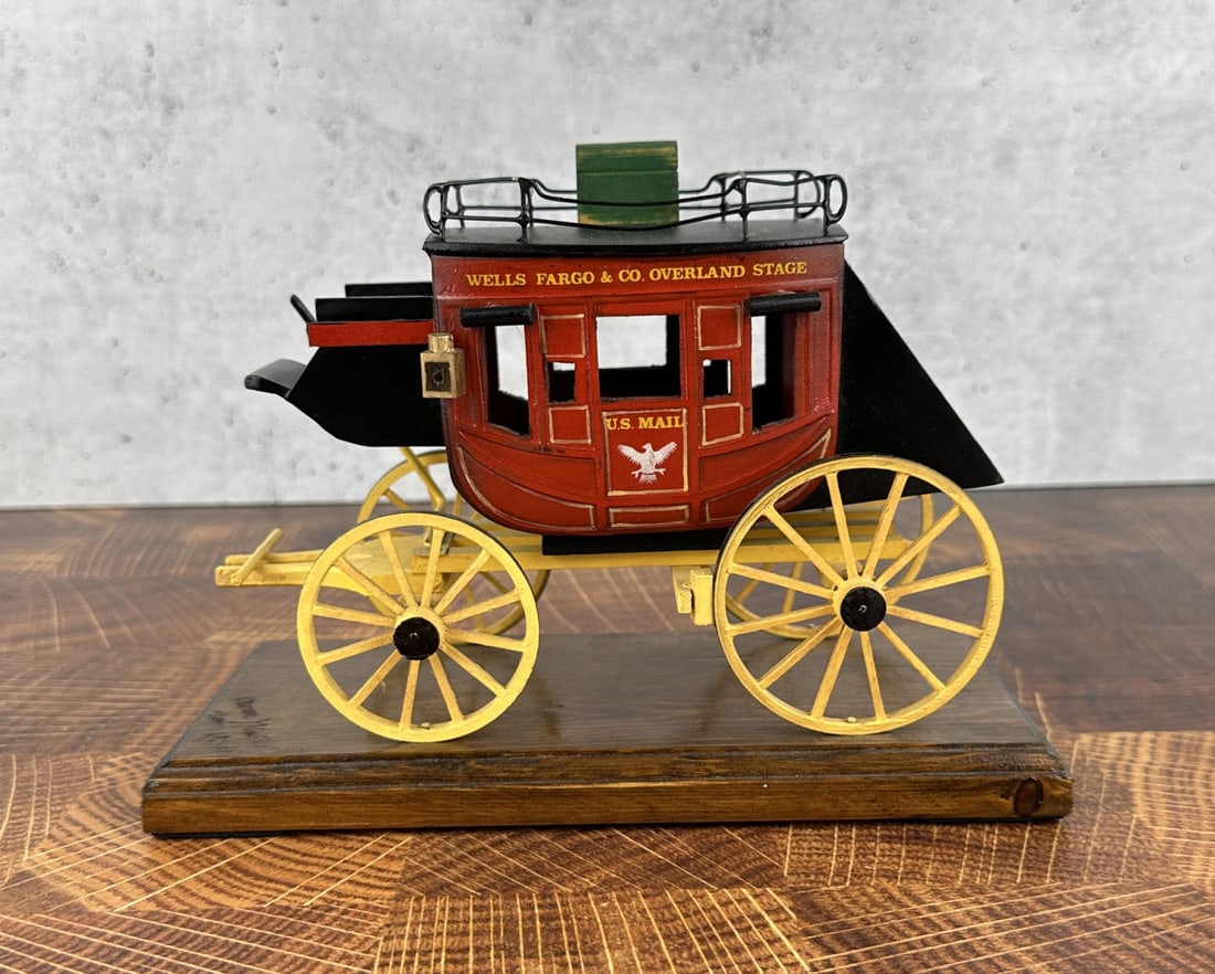 Oscar Cortes Wells Fargo & Co Stagecoach Model (1 of 8)