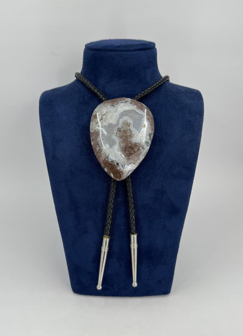 Lace Agate Bolo Tie: 17 1/2" long.