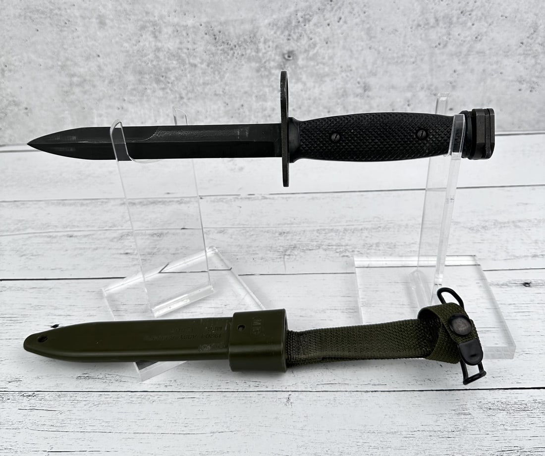 Vietnam War M7 BOC M16 Bayonet: M10 Scabbard