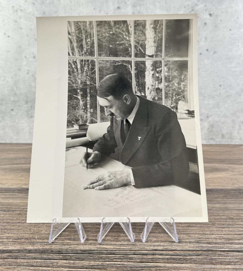 Adolf Hitler Bechstein House Obersalzberg Photo: 8" by 10".