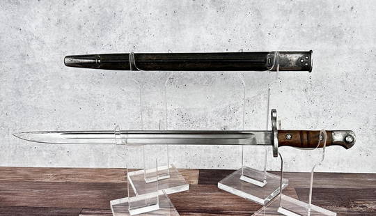 WWI WW1 Model 1913 Enfield Winchester Bayonet: Difficult to find Winchester manufactured bayonet.