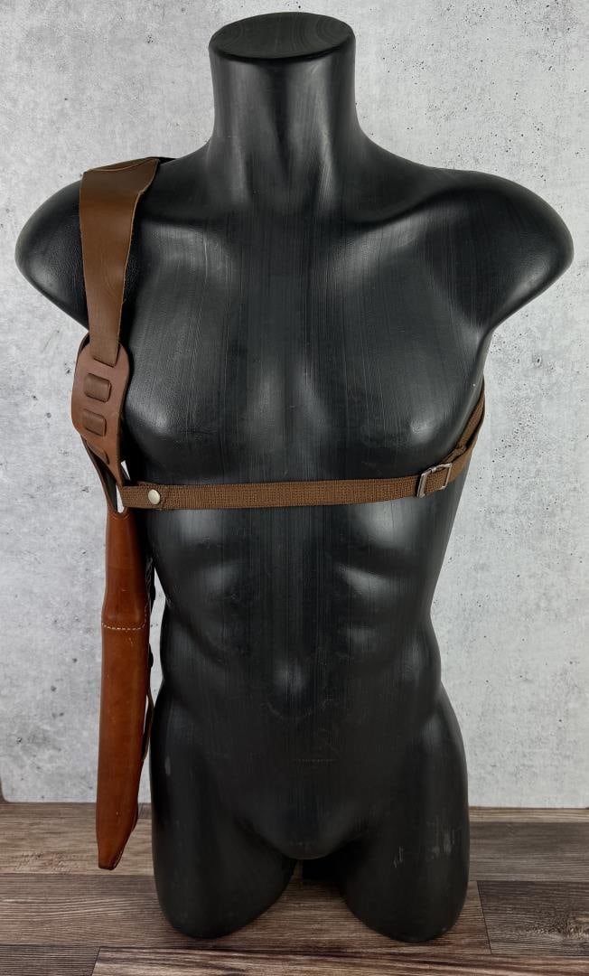 Bianchi X15 Extra Large Leather Shoulder Holster: Nice example.