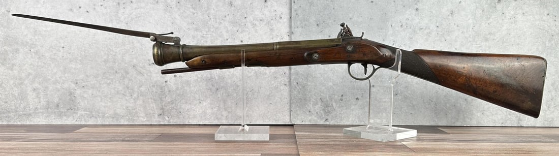 P. Bond London Brass Barrel Cannon Blunderbuss: Very nice Pirate Era, British Made, Boarding Blunderbuss with Spring Bayonet attachment. .70 Cal. Philip Bond (son of Edward) was working in London at 45 Cornhill between 1794 and 1816. This blunderbu