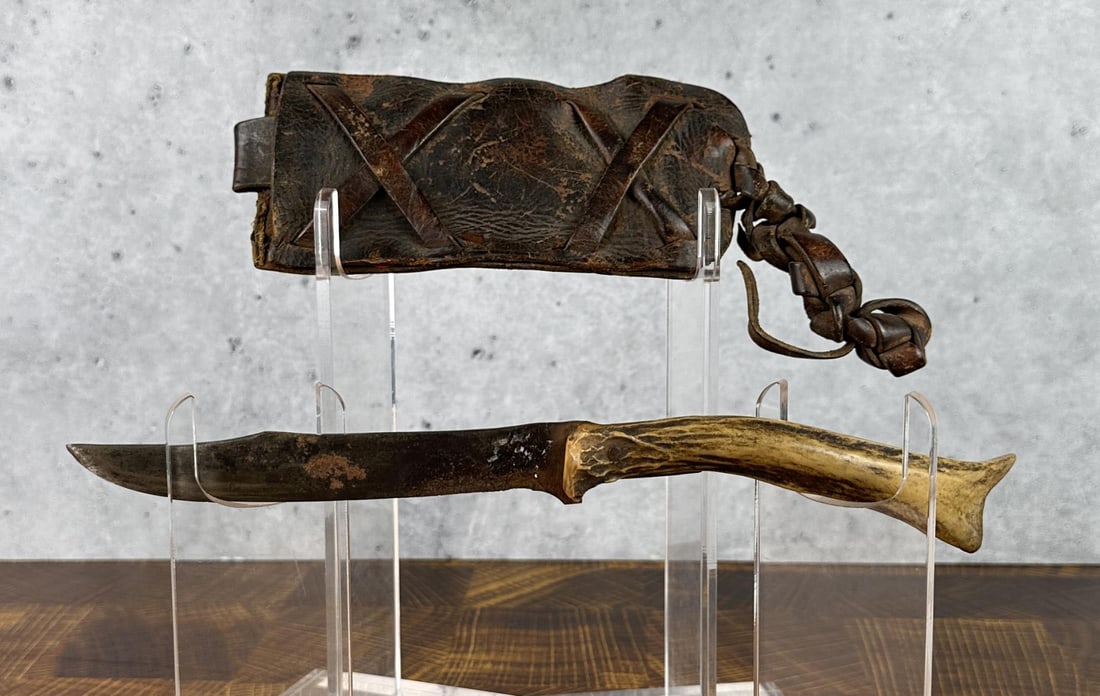 Antique Native American Indian Horn Handle Knife: 10 3/4" long.