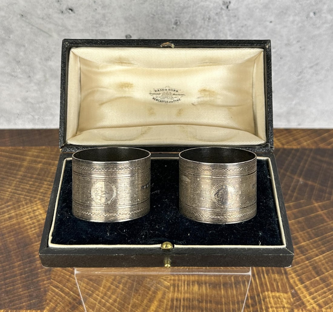 Antique Cased Sterling Silver Napkin Rings (1 of 8)