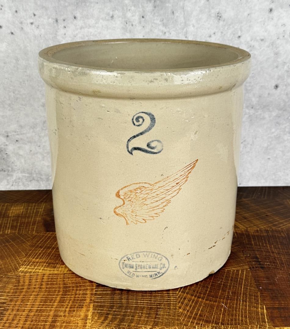 Red Wing Stoneware 2 Gallon Big Wing Crock (1 of 6)