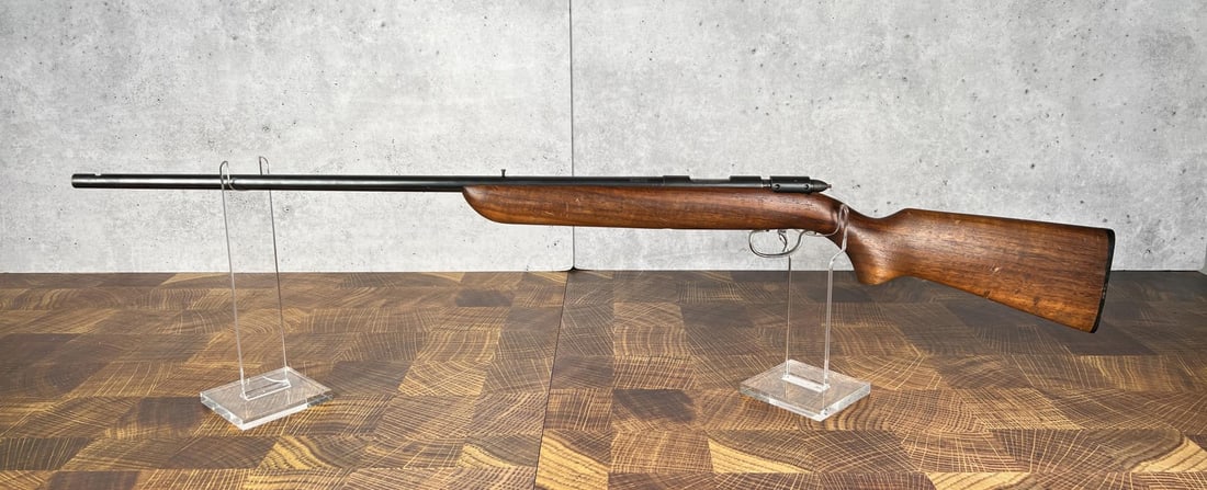 Remington Model 510-P Targetmaster .22 LR Rifle: 24" barrel. Requires FFL Transfer.