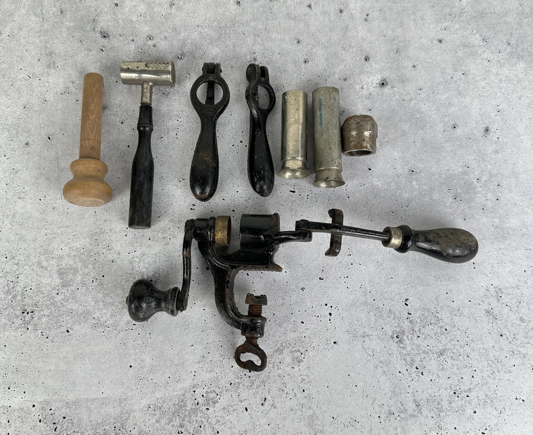 Antique Shotgun Shell Reloading Kit: Nice grouping.