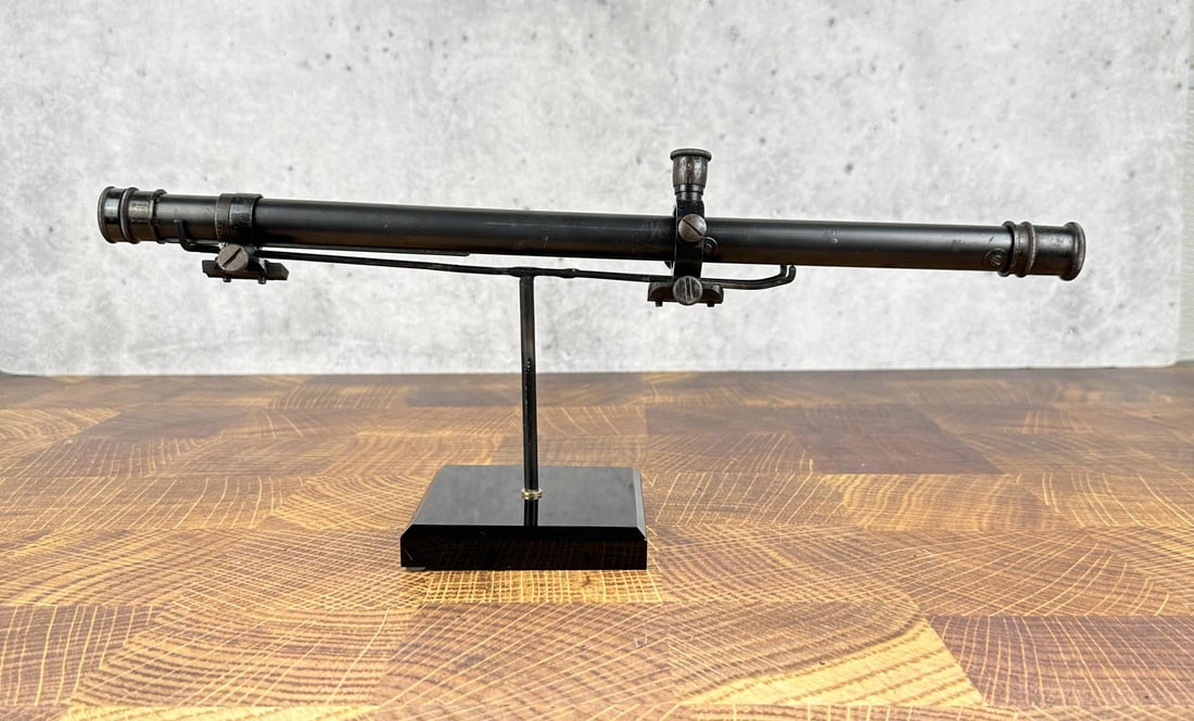 Lyman 5a Target Rifle Scope: Crosshair with Dot.