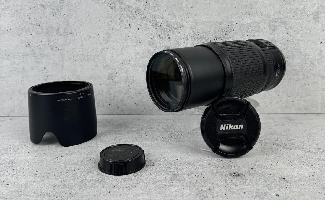 Nikon ED AF-S Nikkor 70-300mm 4.5-5.6 G VR Lens: Untested with film.