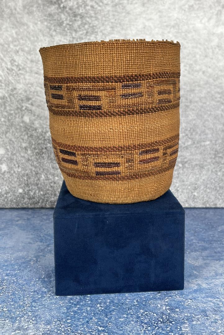 Tlingit Northwest Coast Indian Basket (1 of 5)