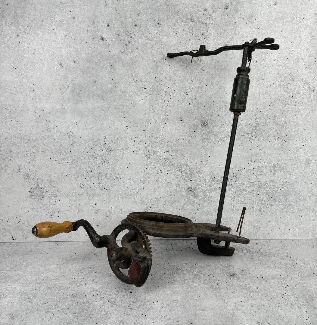 Gerharts Family Knitter Sock Knitting Machine (1 of 5)