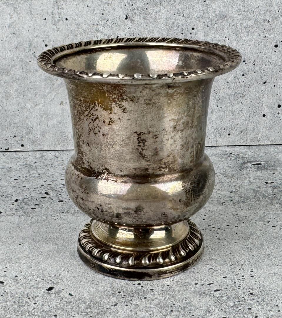 Mueck Cary Sterling Silver Toothpick Holder (1 of 5)