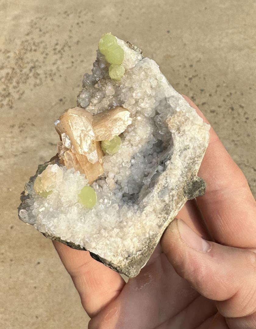 Heulandite Prehnite New Jersey (1 of 4)