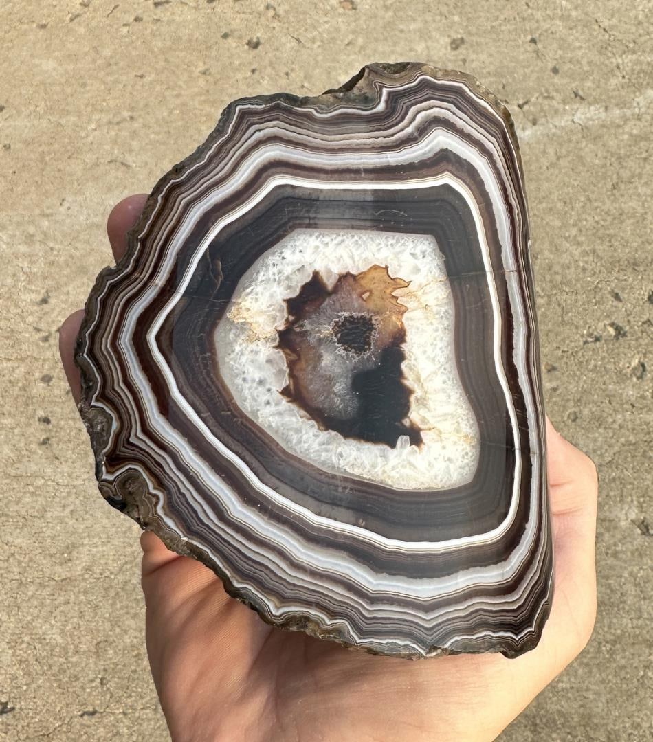 Polished Lace Agate Geode (1 of 3)