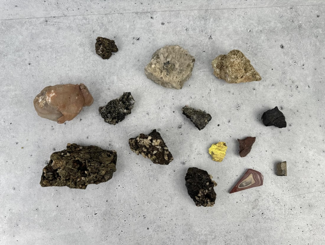 Collection of Montana Mineral Specimens: Nice grouping. Provenance: From the Estate of Kitty's Copper Shop Butte Montana.