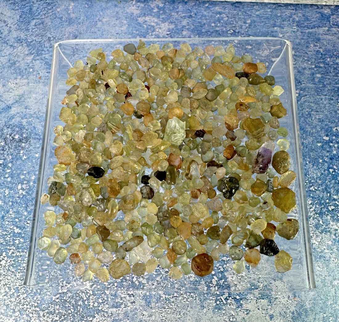 385 Carats of Montana Sapphire Rough (1 of 7)