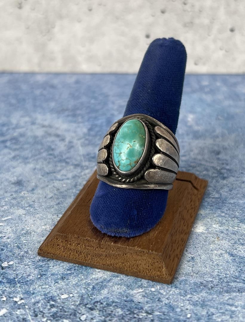 Navajo Turquoise Sterling Silver Ring (1 of 4)